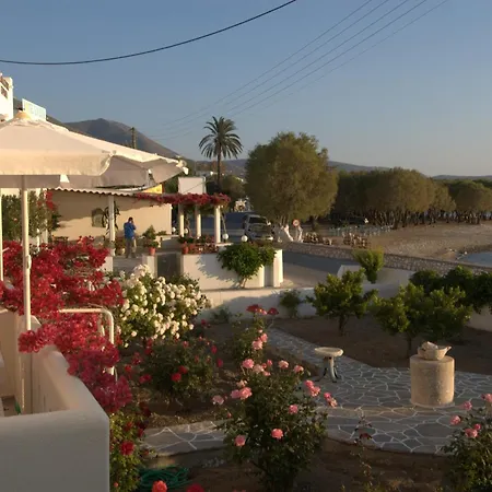 Appart hôtel Irene - Beachfront Páros