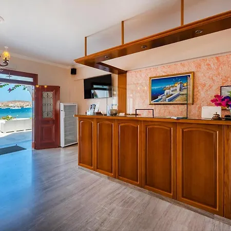 Irene - Beachfront Aparthotel 3*