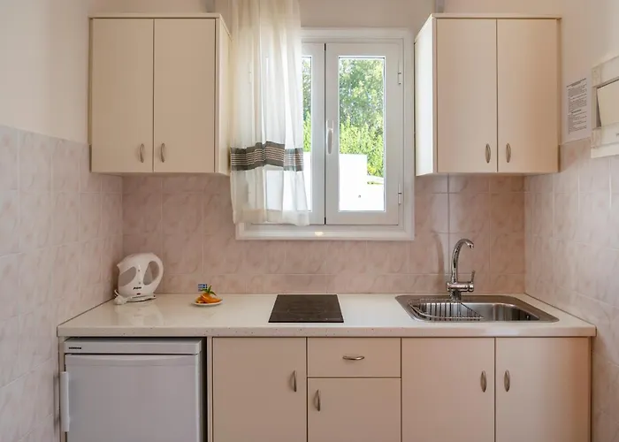 Irene - Beachfront 3* Parikia (Paros)