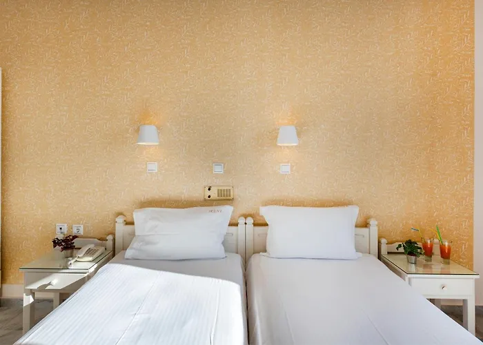 Irene - Beachfront Aparthotel Parikia (Paros)