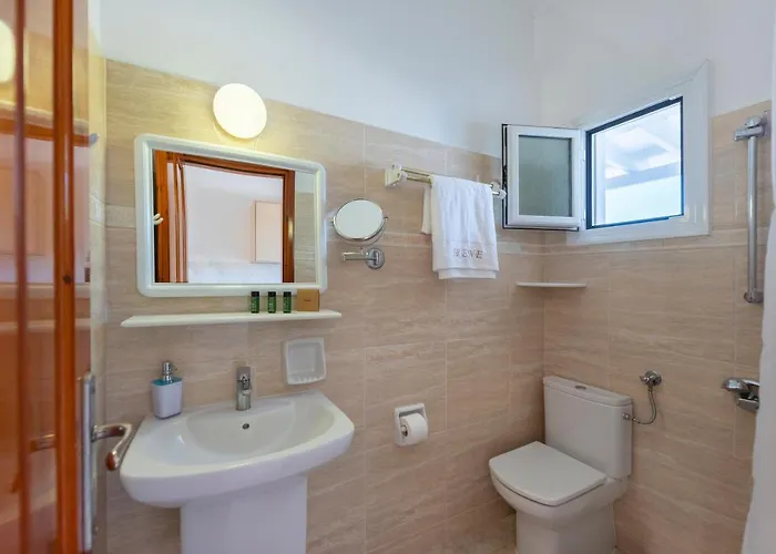 Aparthotel Irene - Beachfront