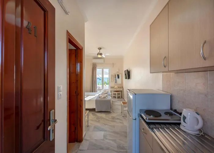 Irene - Beachfront 3* Parikia (Paros)