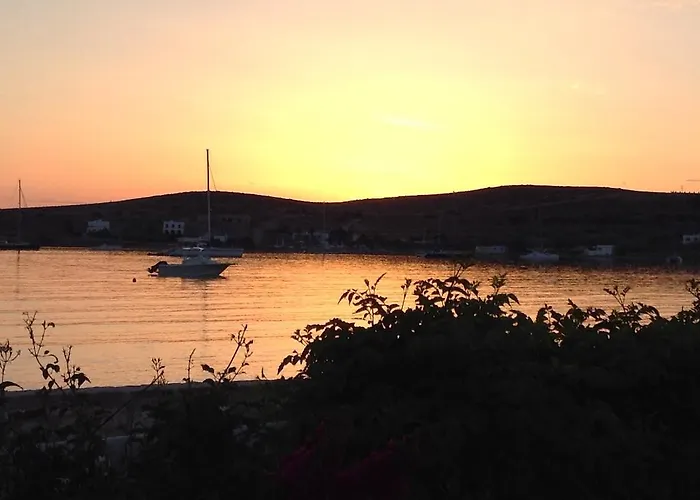 Irene - Beachfront Aparthotel